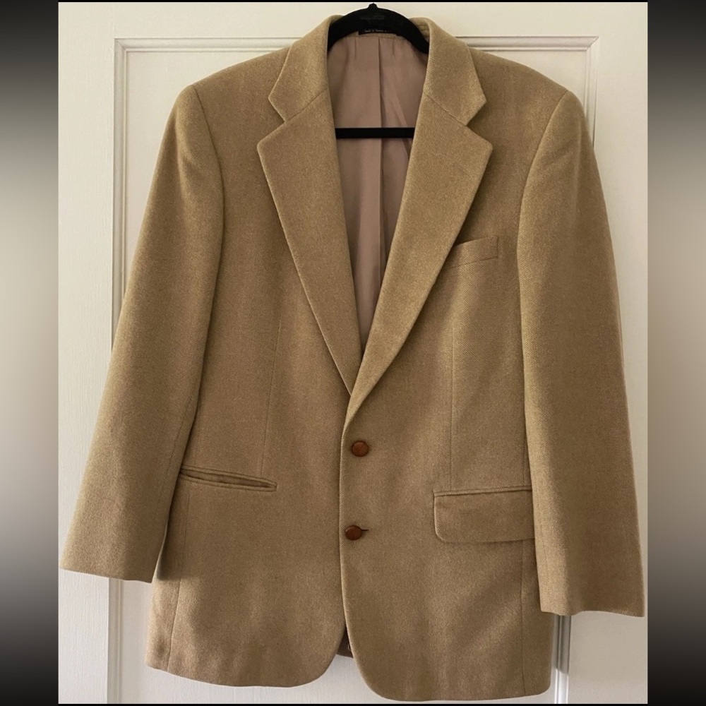 Oliver Hunt Men's Camel Hair Wool Tan Blazer Coat Unique Buttons Size 39